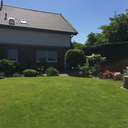 Apartment Am Park Toenisvorst Екстер'єр фото